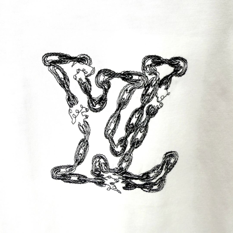 l0vis Vvtt0n t-shirt